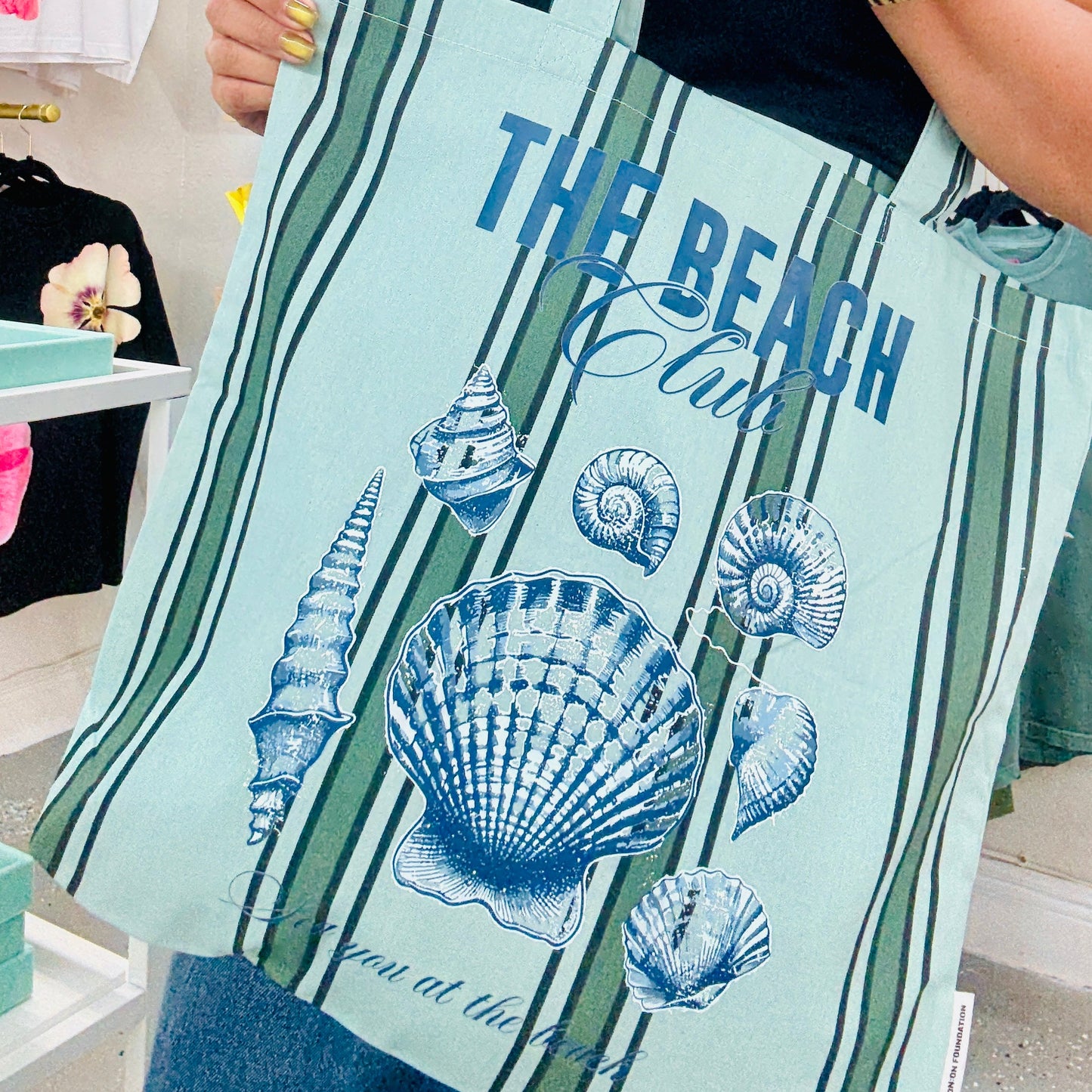 Tote bag