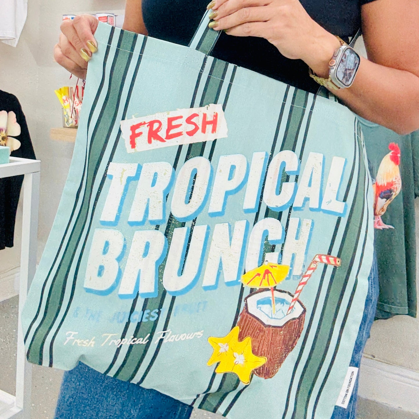 Tote bag